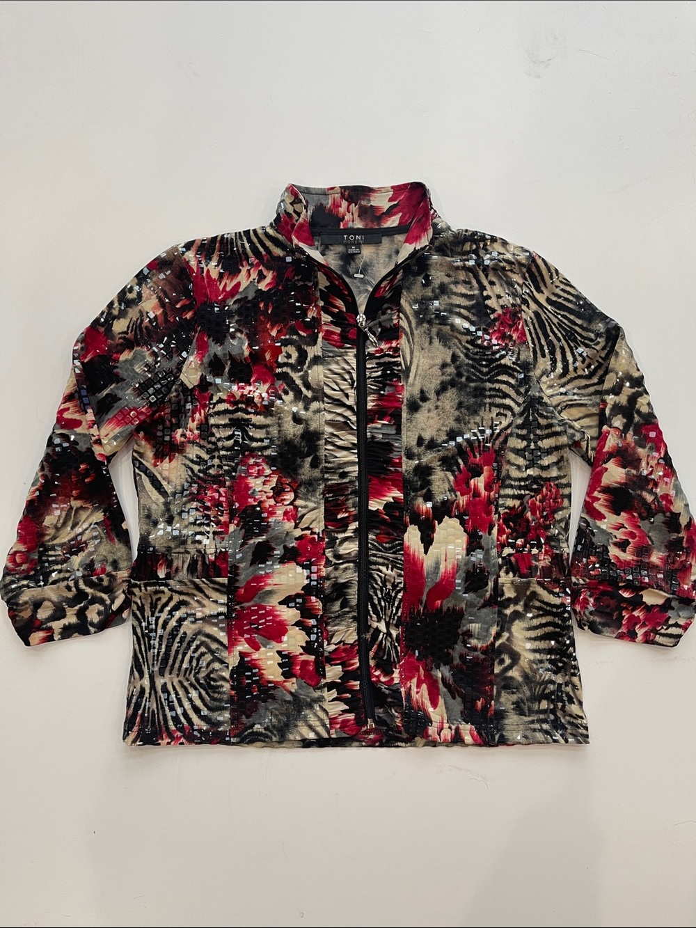 Toni Morgan Shiny Animal Print Jacket
Size Medium NWOT